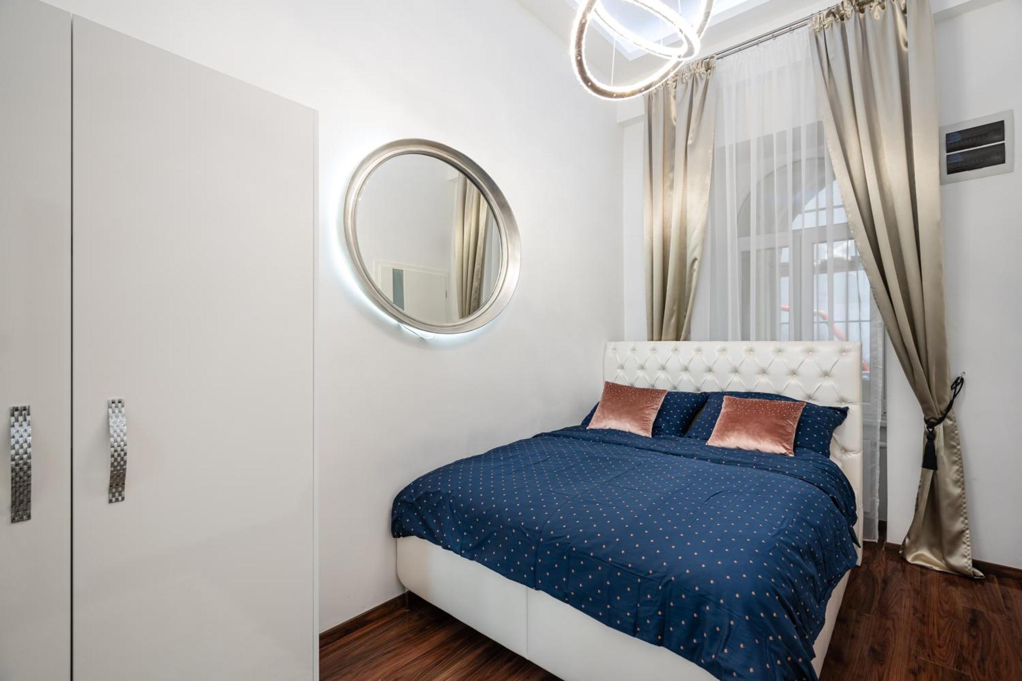 Opera Balkony Luxury Apartment With Free Parking Budapest Exterior photo